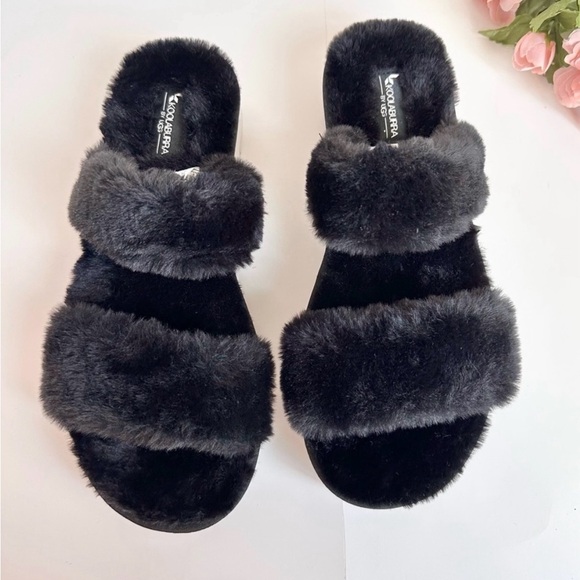 Koolaburra by Ugg New Slipper/Shoe Size 9 - Picture 2 of 2